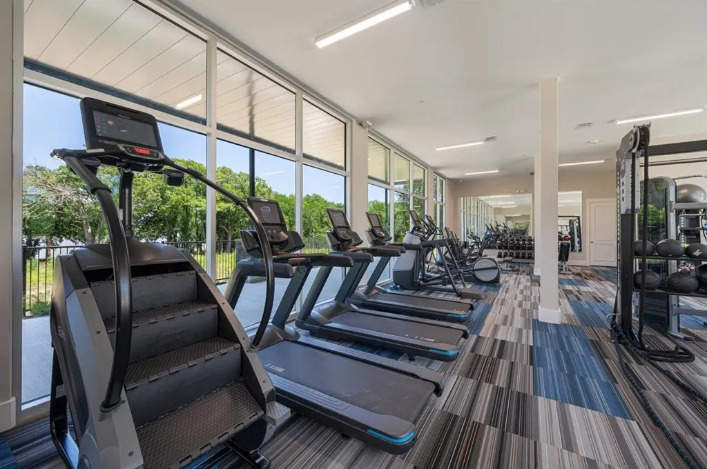 579 LLOYDS ROAD, #1003A