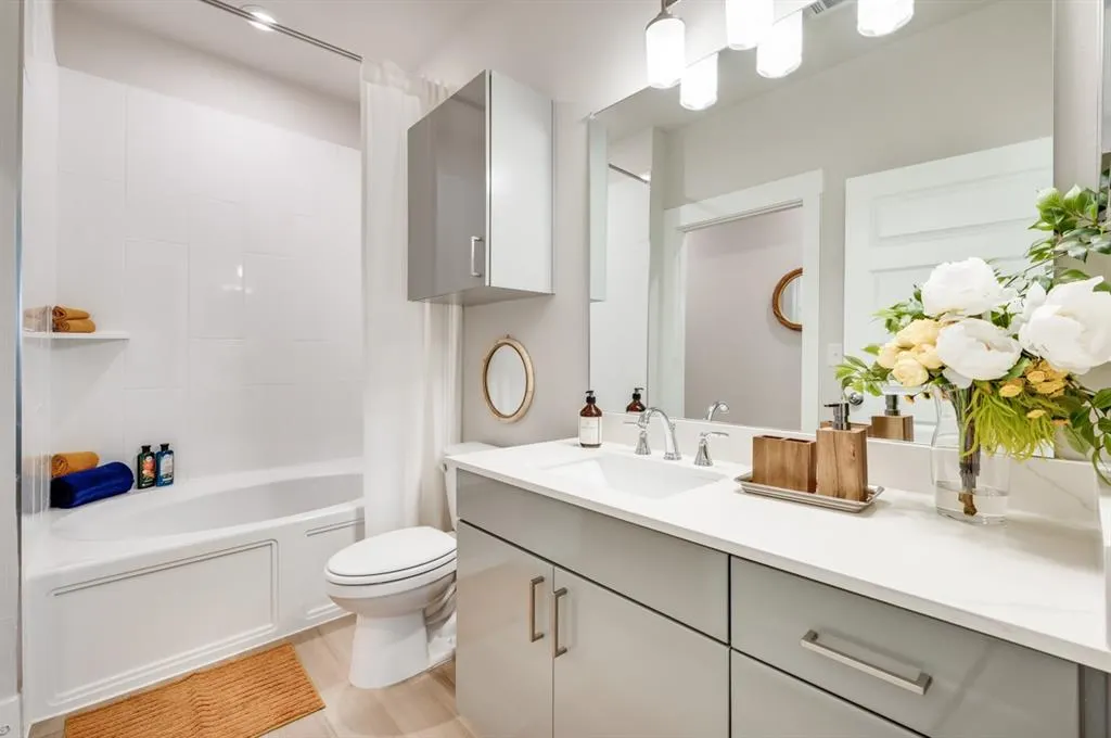 579 LLOYDS ROAD, #1229A