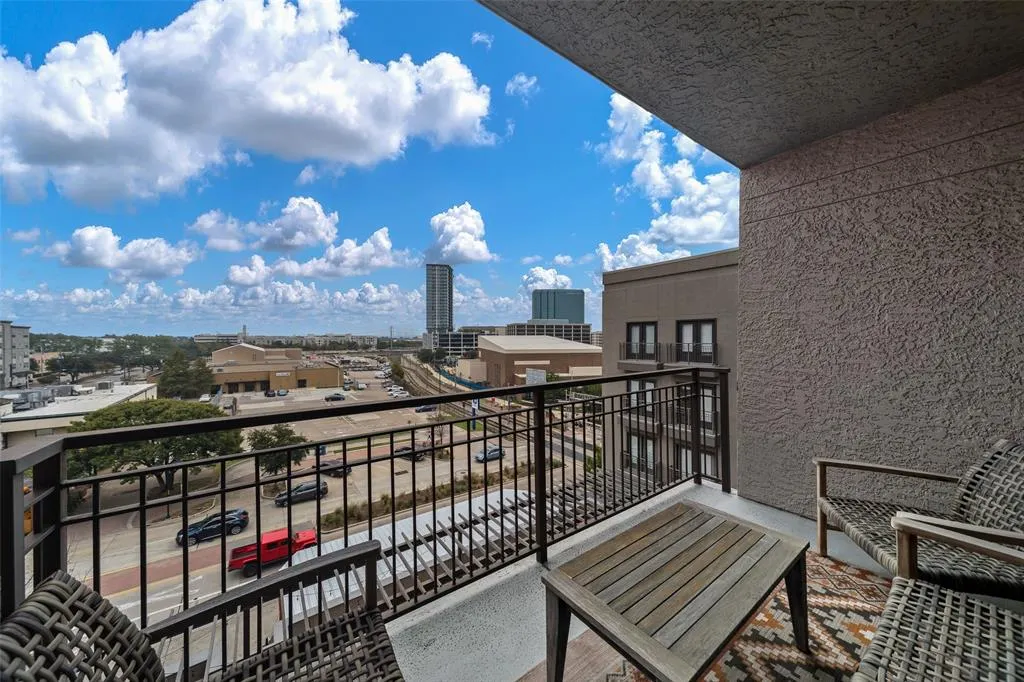 5609 Smu Boulevard, #510