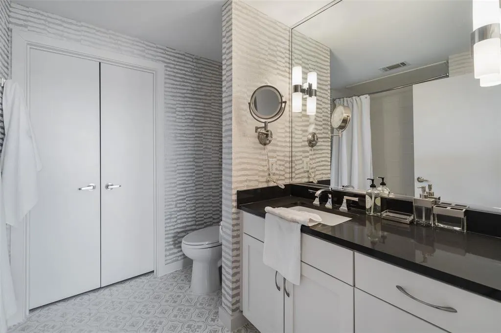 5609 Smu Boulevard, #510