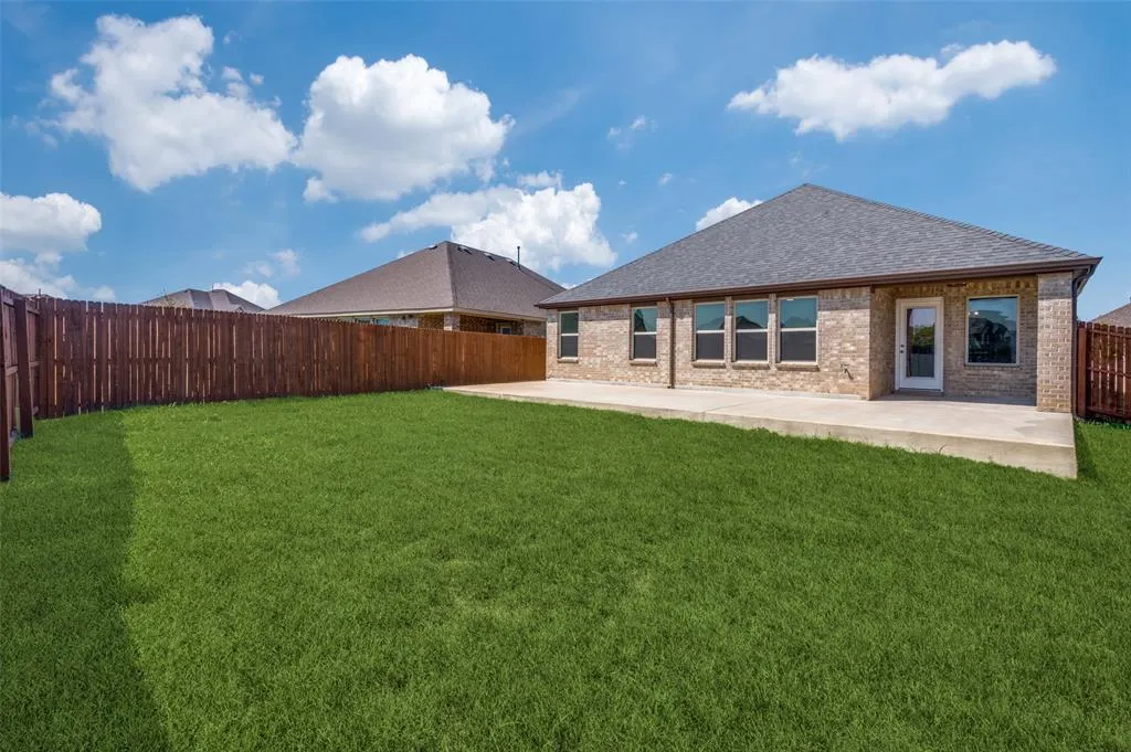 3308 Sabine Drive