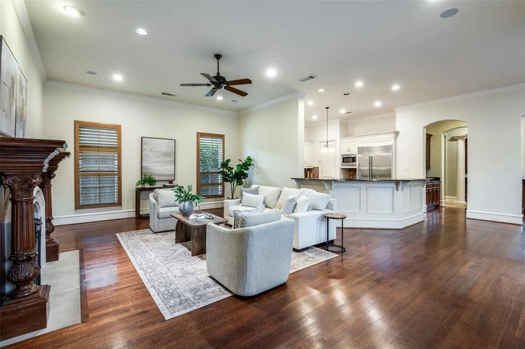 5716 Northbrook Drive