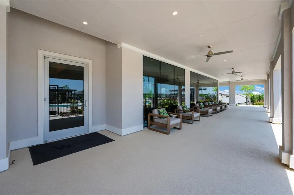 571 LLOYDS ROAD, #609B