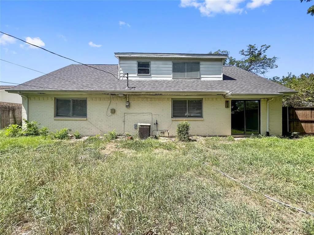 739 Loganwood Avenue