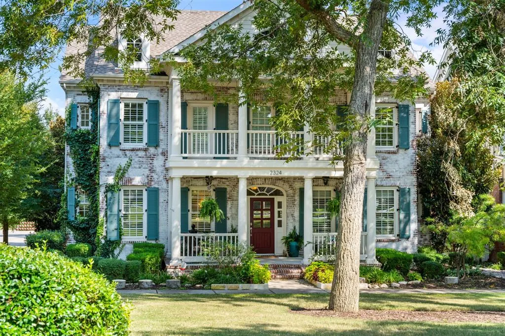 2324 Grassmere Lane