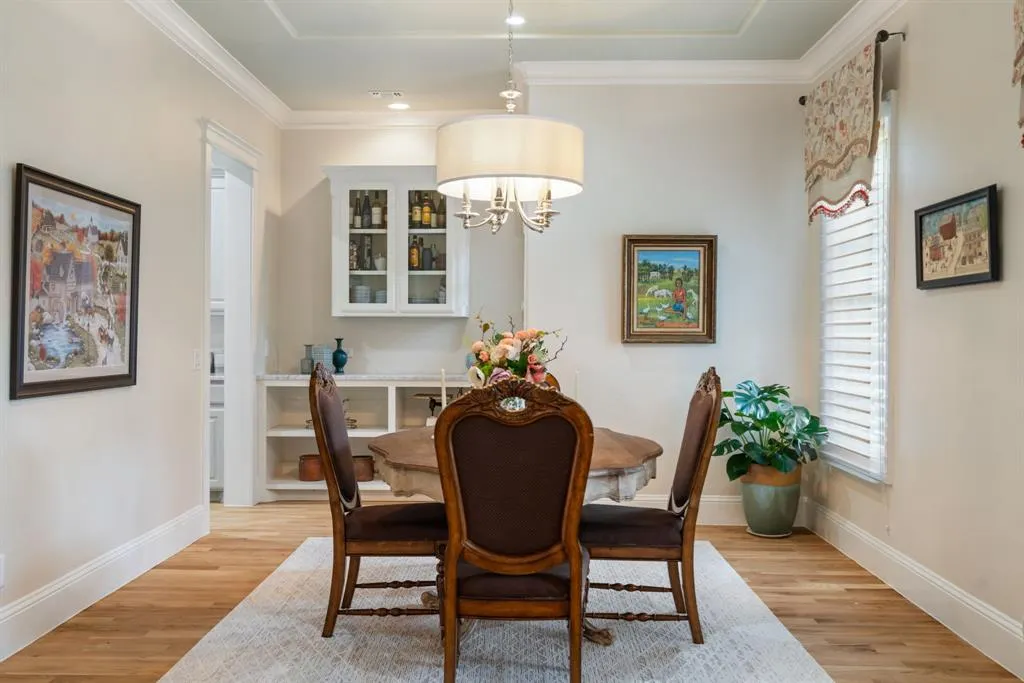 2324 Grassmere Lane