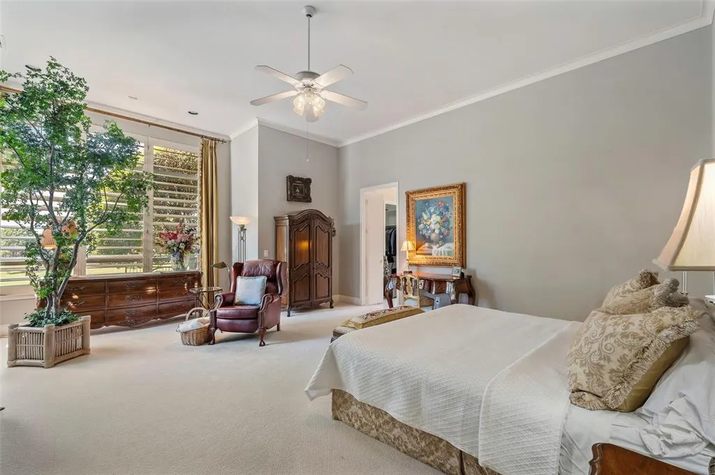 6645 Bermuda Dunes Drive