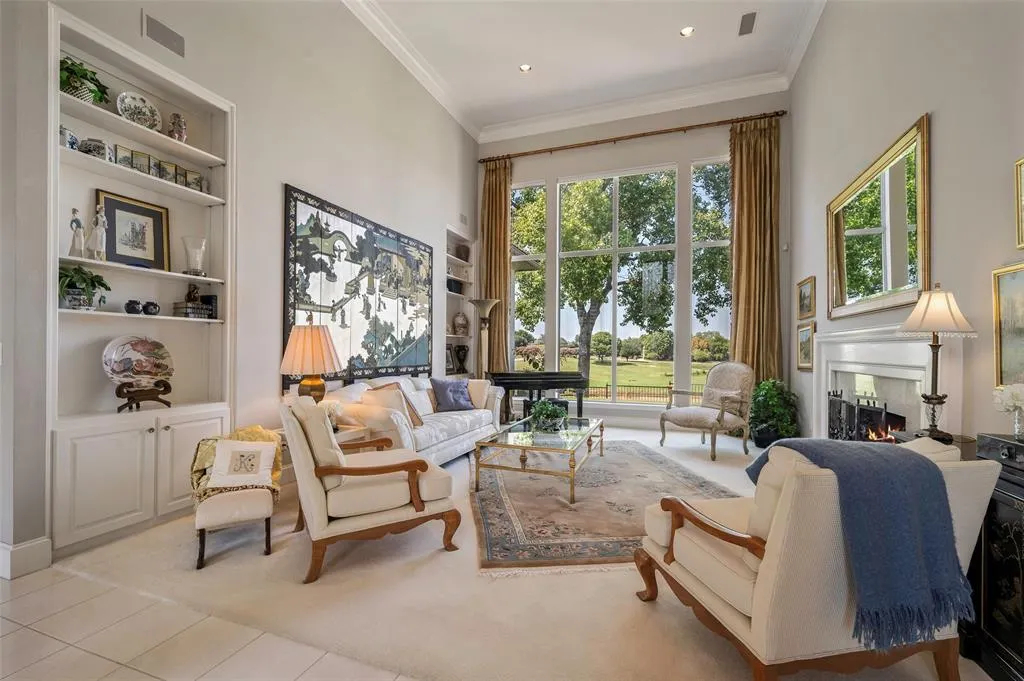 6645 Bermuda Dunes Drive