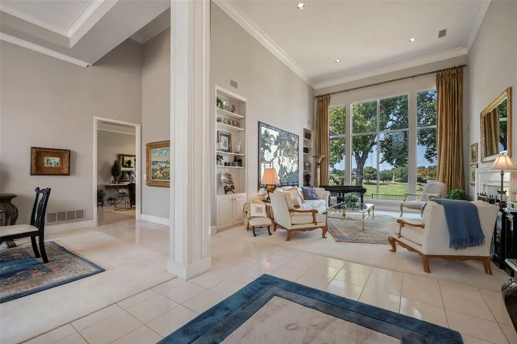 6645 Bermuda Dunes Drive