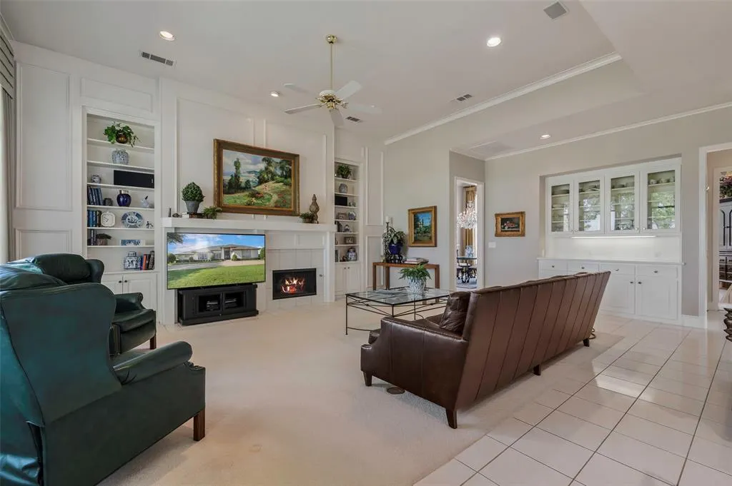 6645 Bermuda Dunes Drive