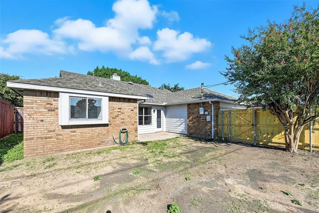 5144 Freestone Circle