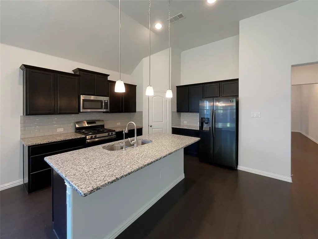 5450 Blue Quail Drive