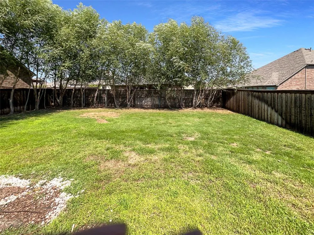 5450 Blue Quail Drive