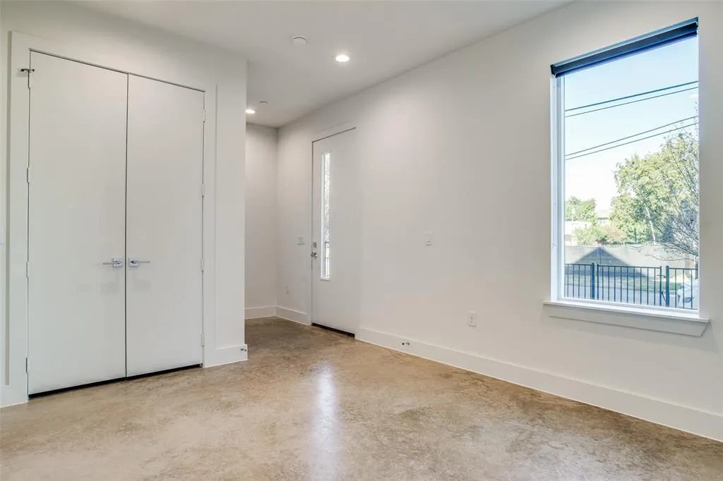 2128 Ashby Street, #302