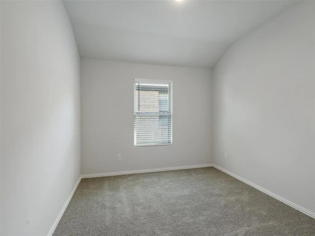 1809 Saint James Place Lane