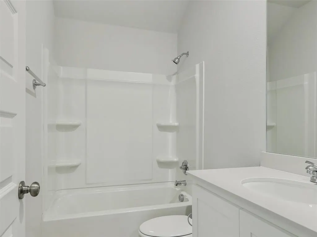 1809 Saint James Place Lane