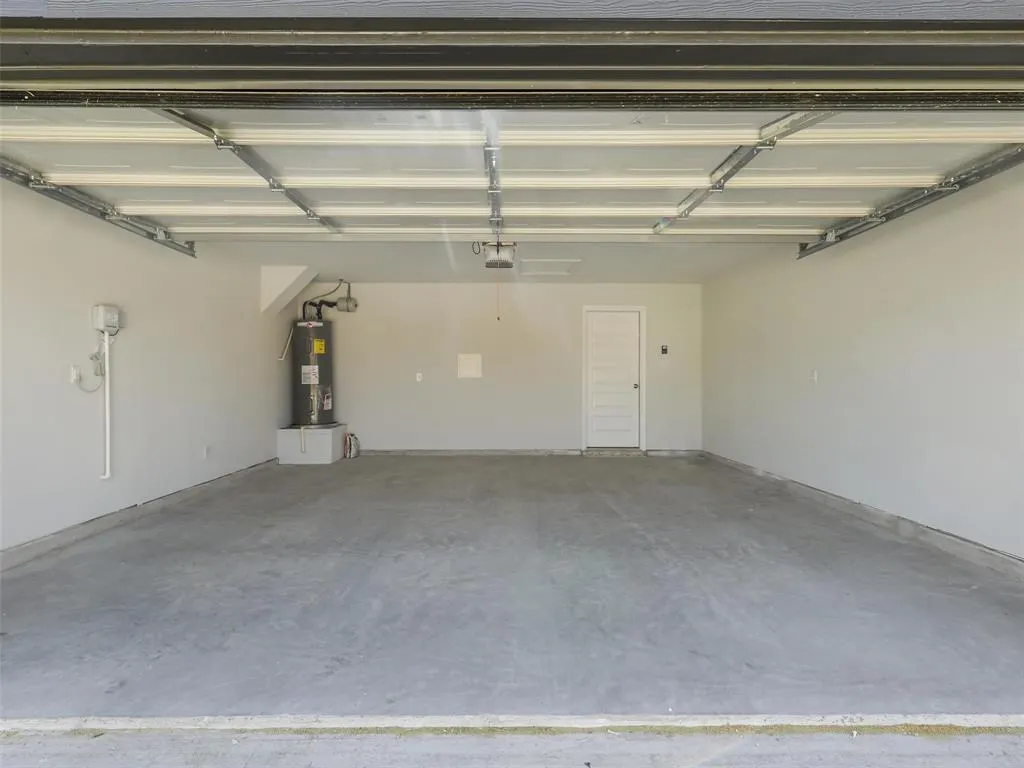1809 Saint James Place Lane