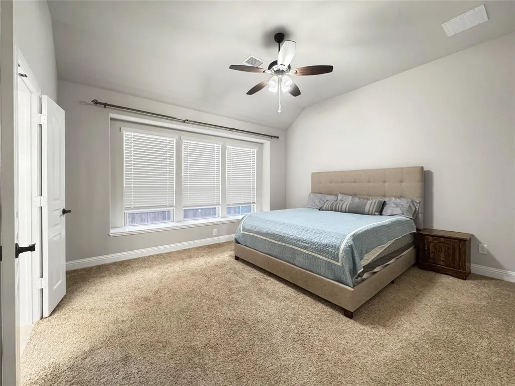1205 Rockridge Trail
