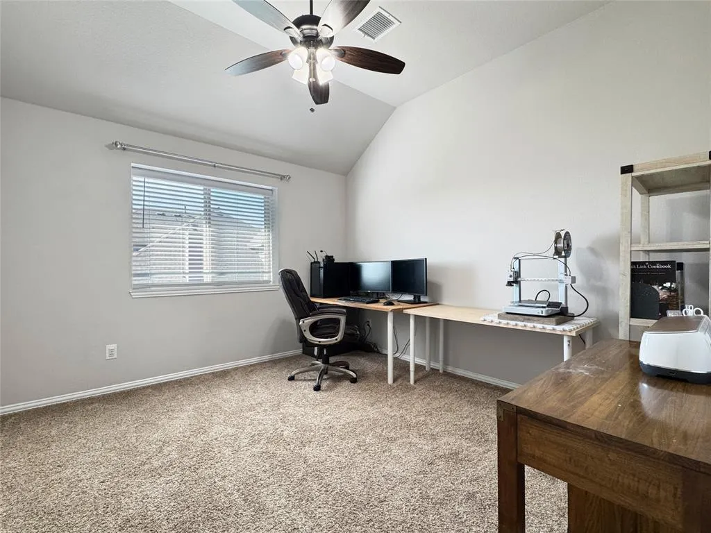 1205 Rockridge Trail