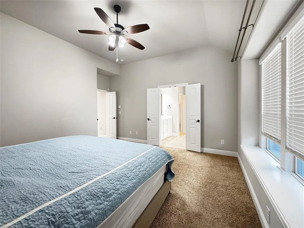 1205 Rockridge Trail