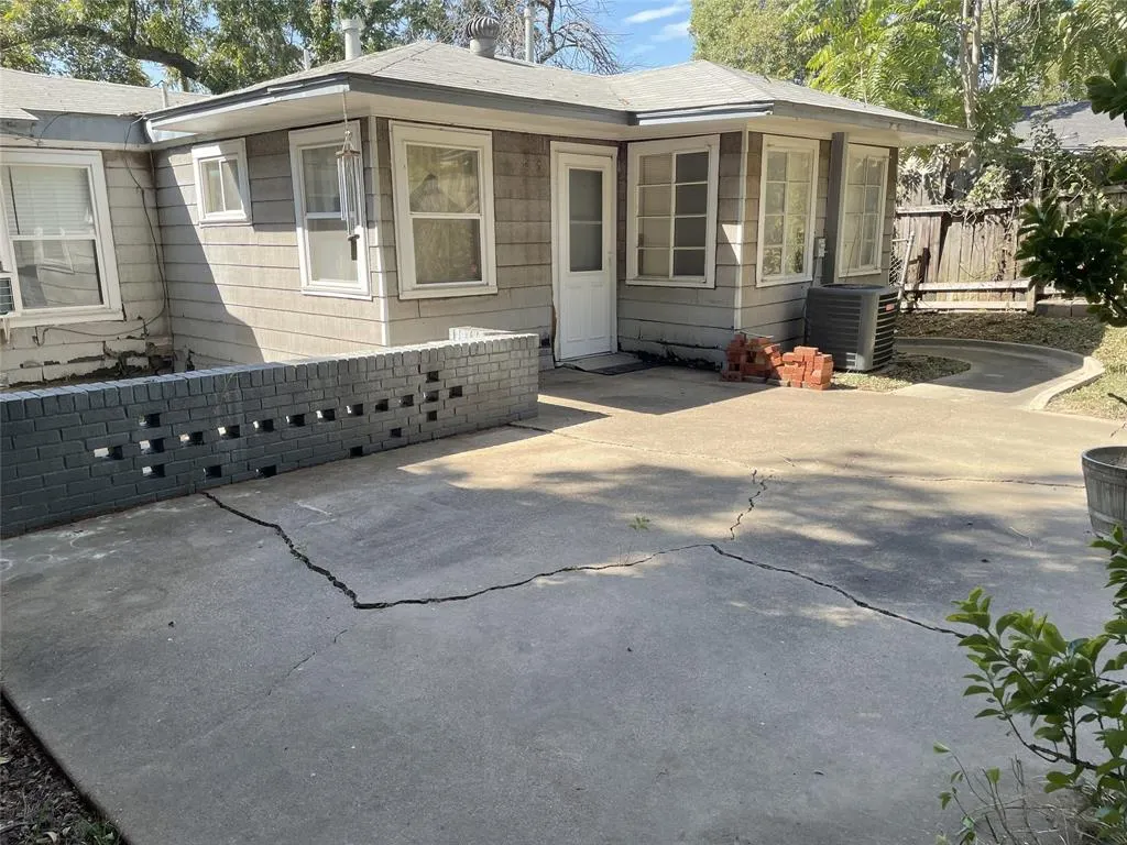 6315 Scyene Road