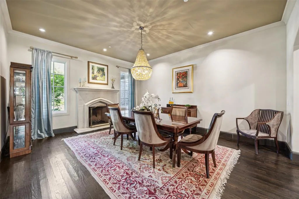 1405 Pecan Hollow Trail