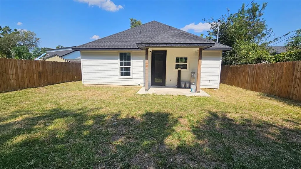 2510 Camel Court