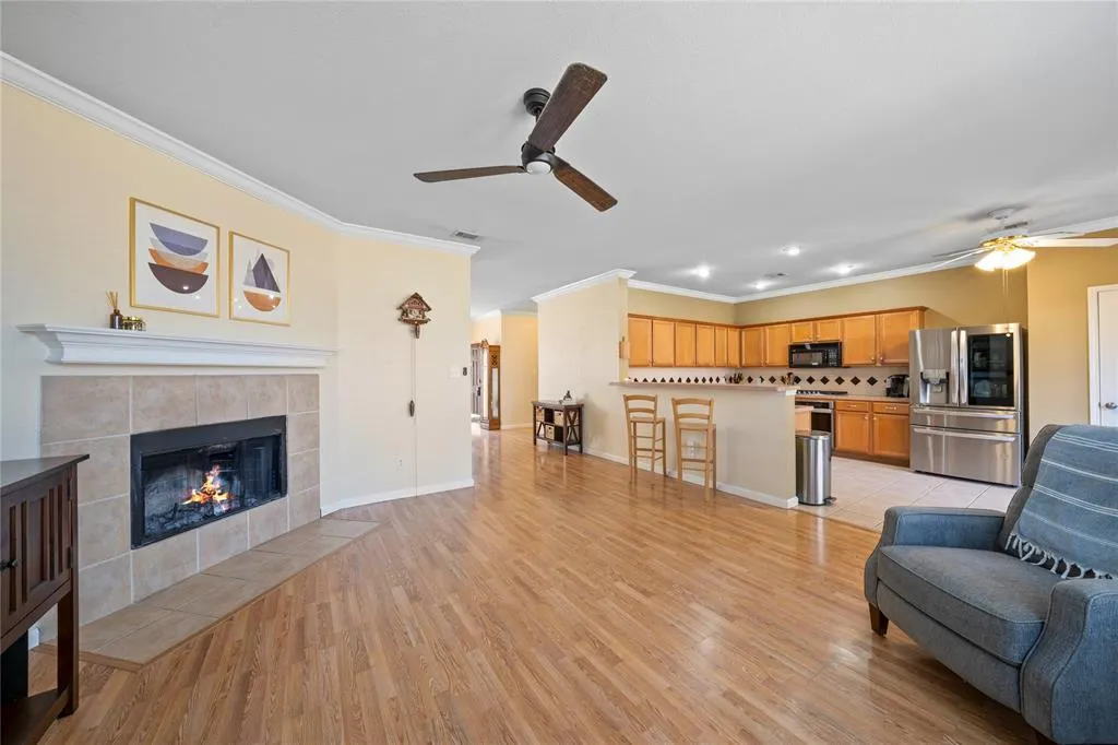 9120 Harrisburg Lane