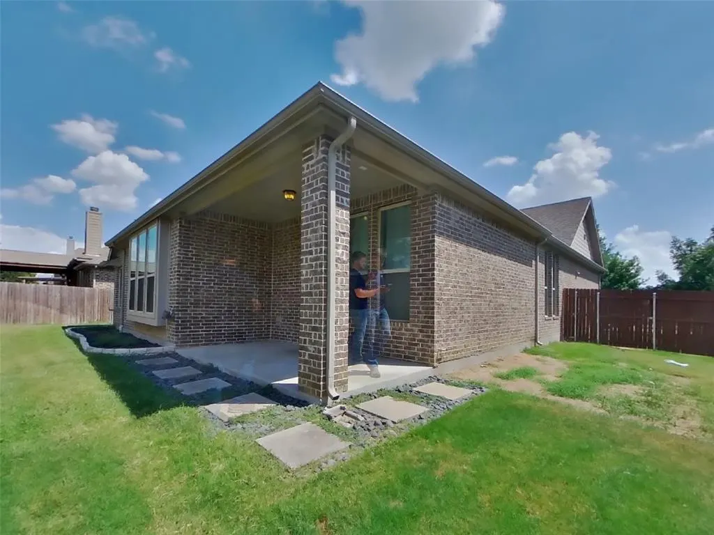 5636 Grove Cove Drive