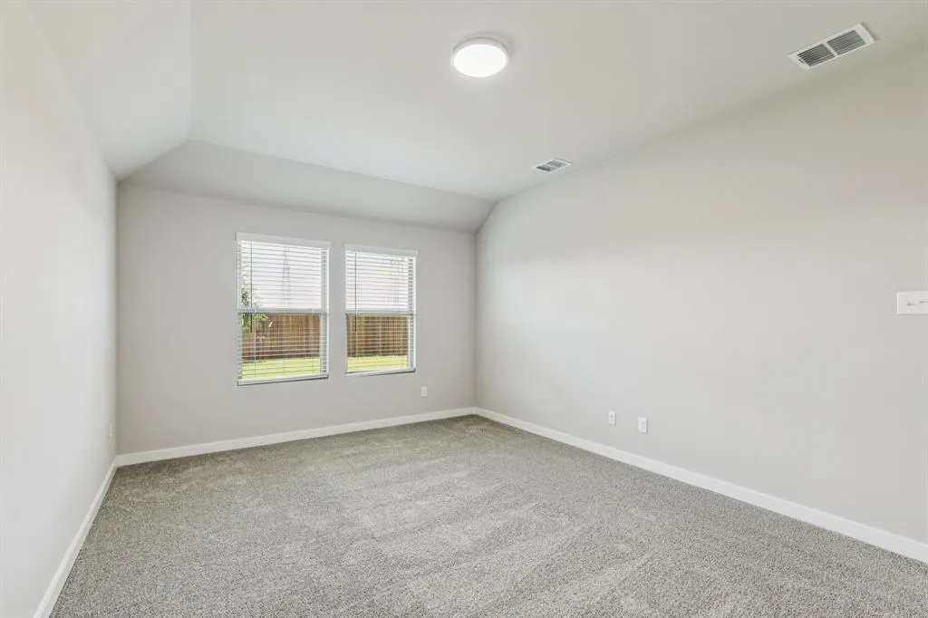 910 Honeydew Lane