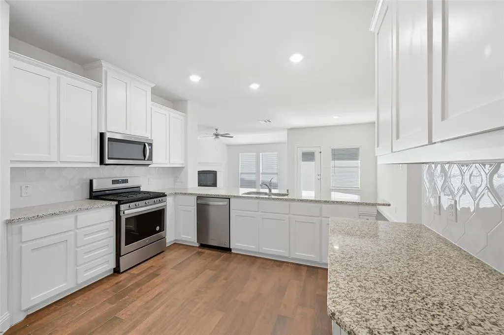 7433 Wispy Willow Lane