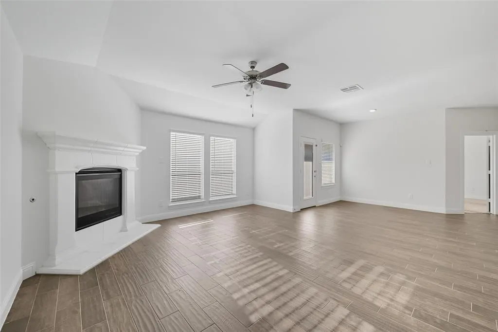 7433 Wispy Willow Lane