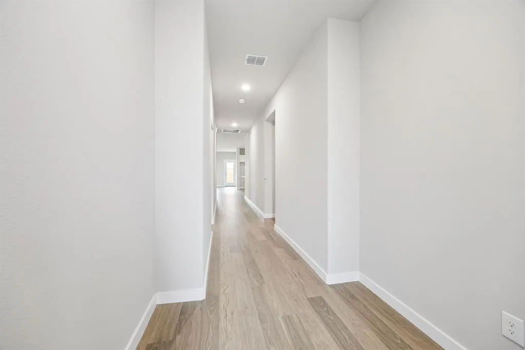 607 Whispering Winds Trail