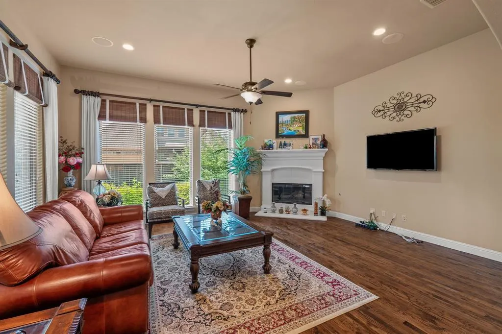 7469 Bryce Canyon Drive
