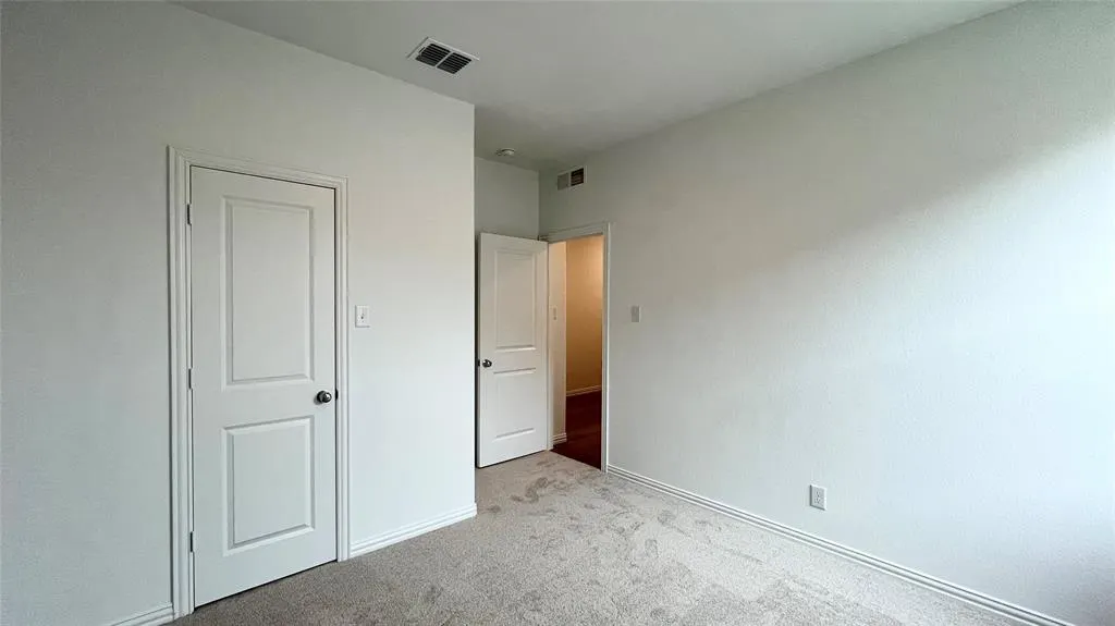 3012 Chinkapin Lane