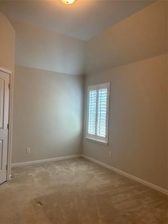 6109 Mickelson Way