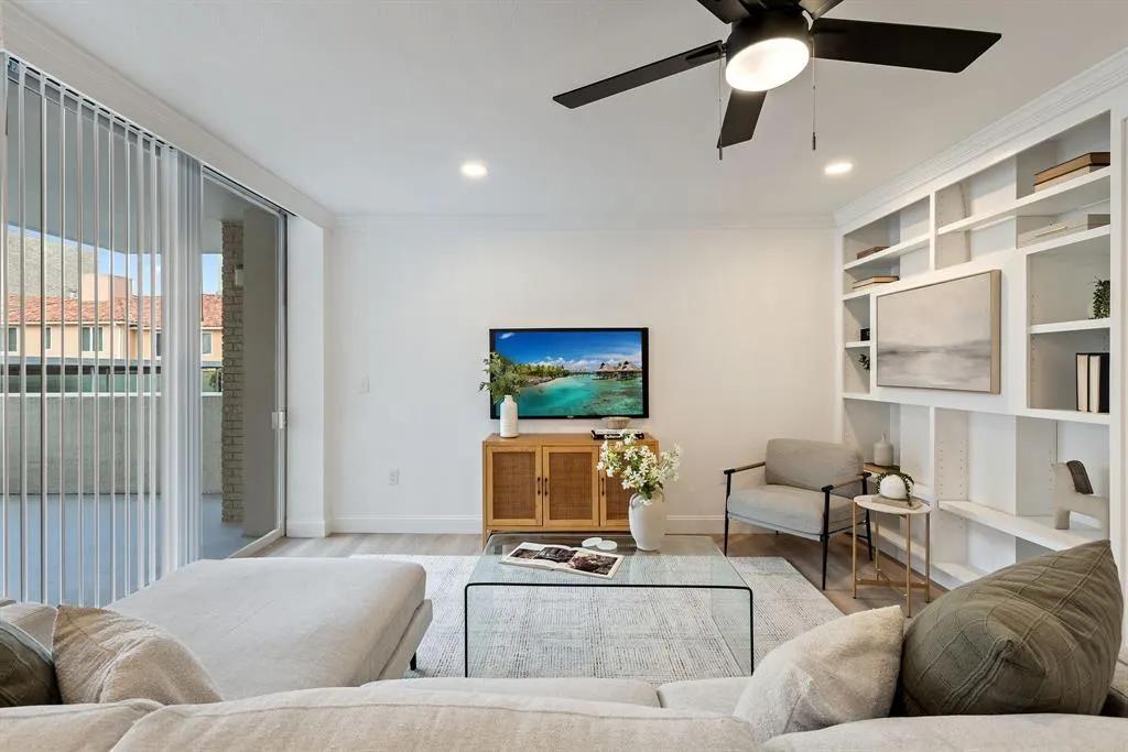 3701 Turtle Creek Boulevard, #3A