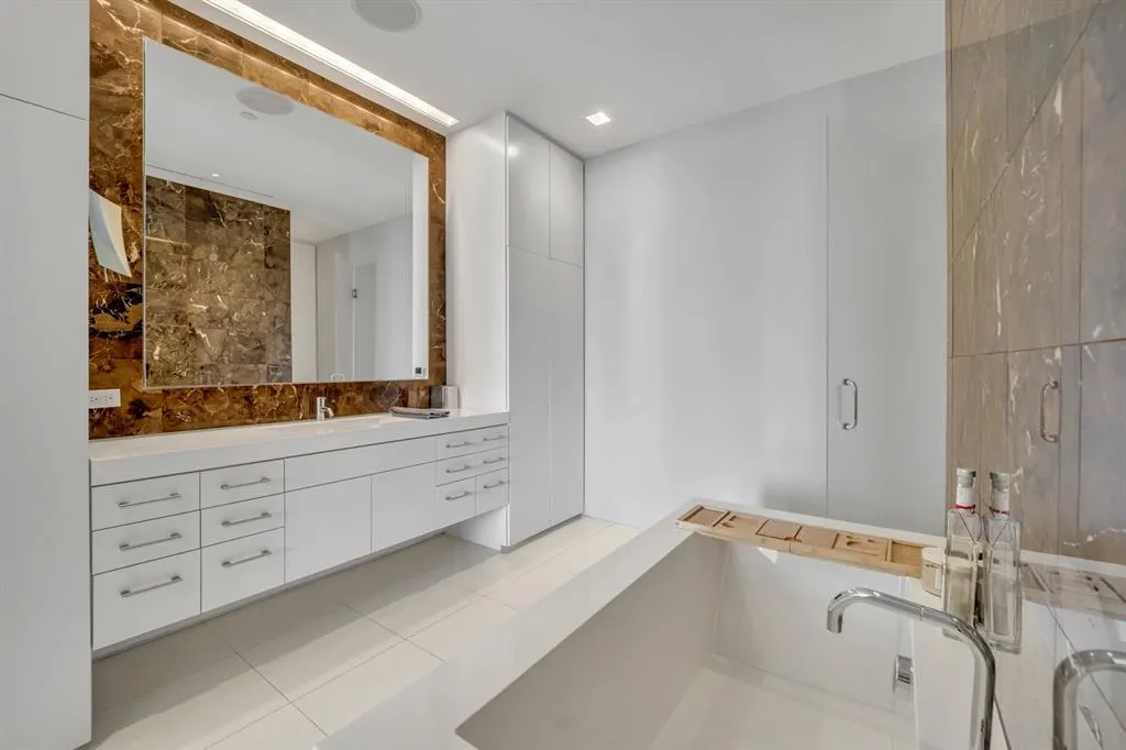 1717 Arts Plaza, #2303
