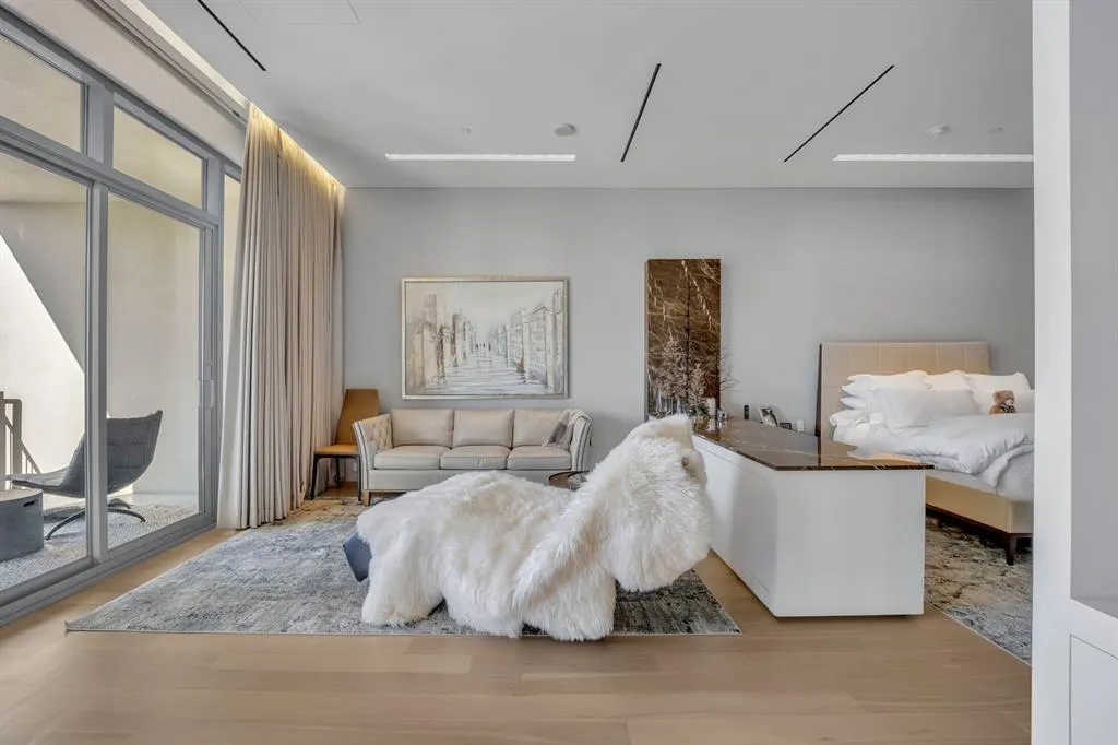 1717 Arts Plaza, #2303