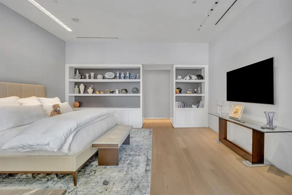 1717 Arts Plaza, #2303