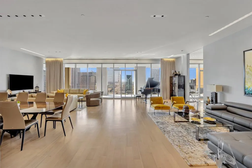 1717 Arts Plaza, #2303