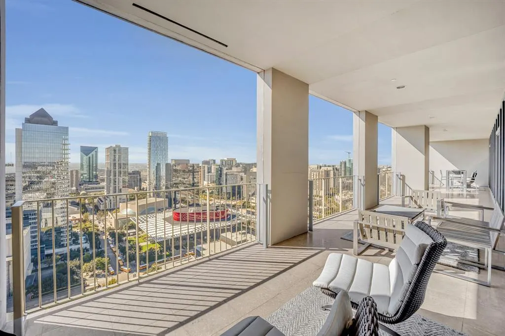 1717 Arts Plaza, #2303