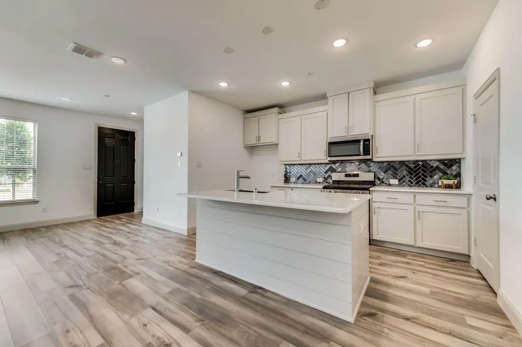7367 Panicum Drive