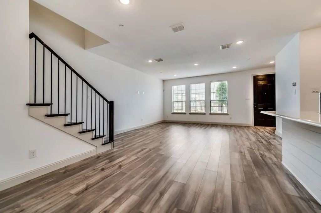 7367 Panicum Drive