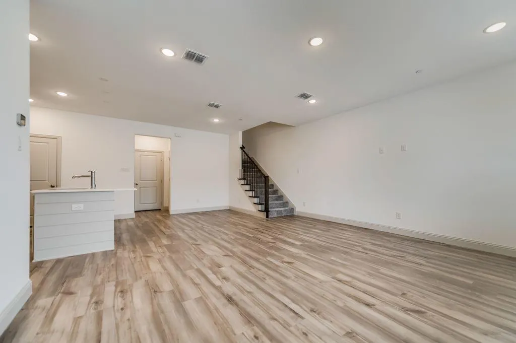 7367 Panicum Drive