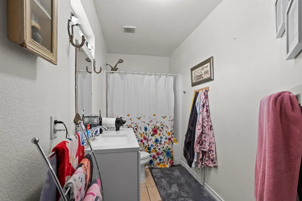 10015 Santa Garza Drive