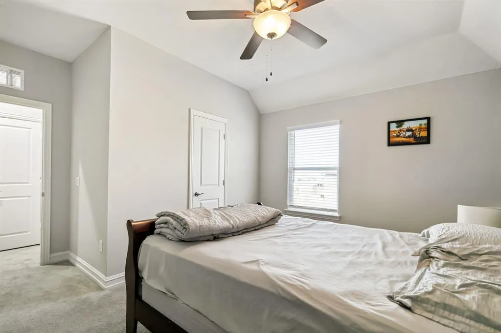 3216 Marginal Drive
