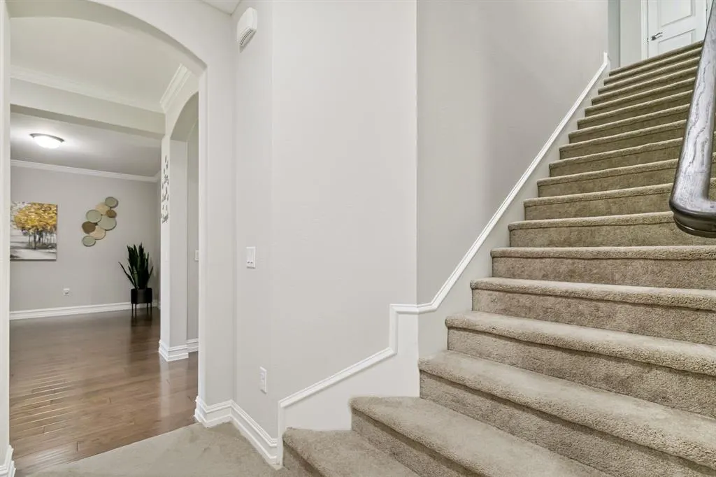 3216 Marginal Drive
