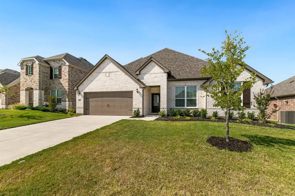 3216 Marginal Drive