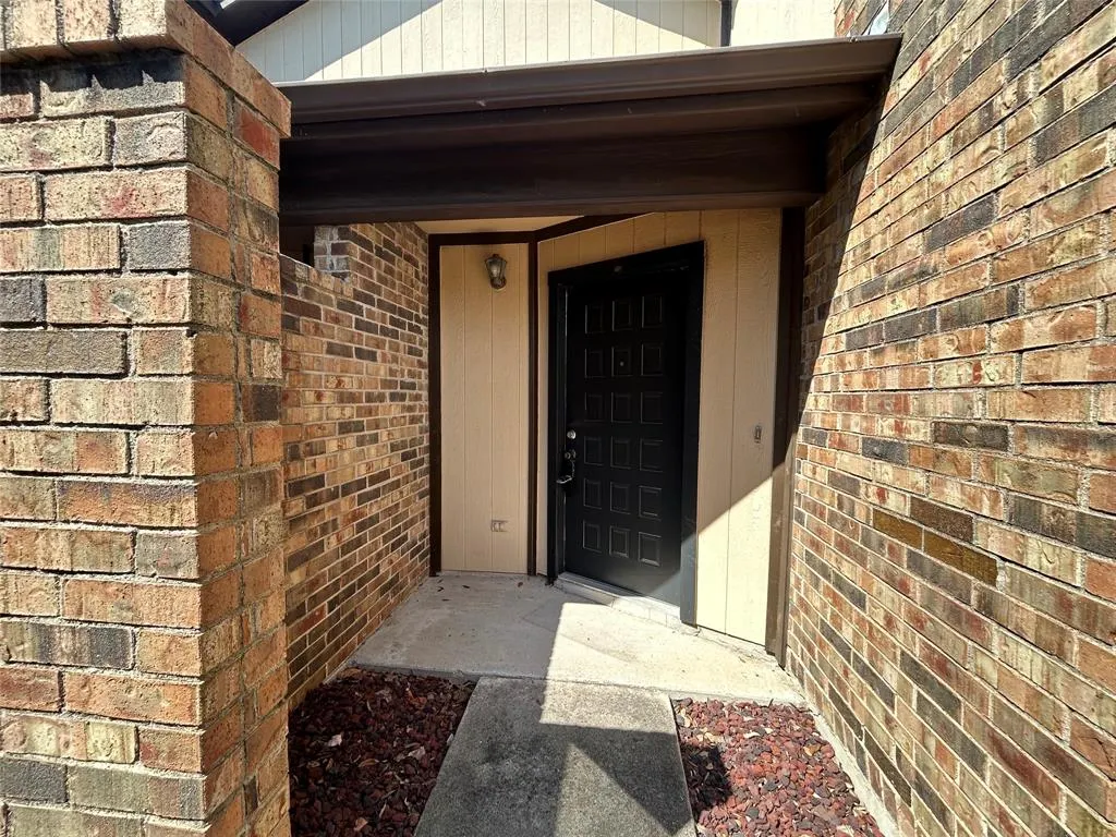 3910 Saint Christopher Lane